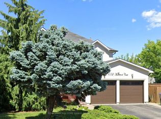 1552 Manorbrook Ct, Mississauga, ON L5M 4B3