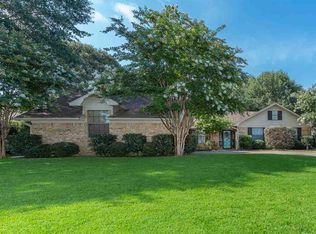 1905 Castlegate Dr, Henderson, TX 75654