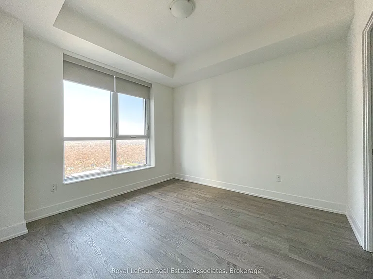 7 Mabelle Ave #3307 — Photo 5