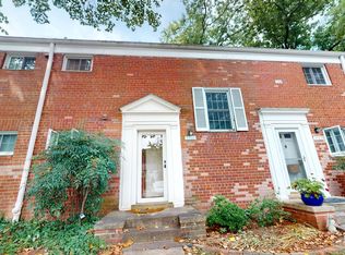 3320 Coryell Ln, Alexandria, VA 22302