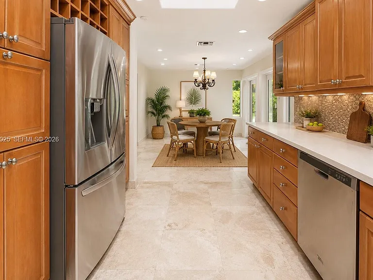 1030 Polk St — Photo 5