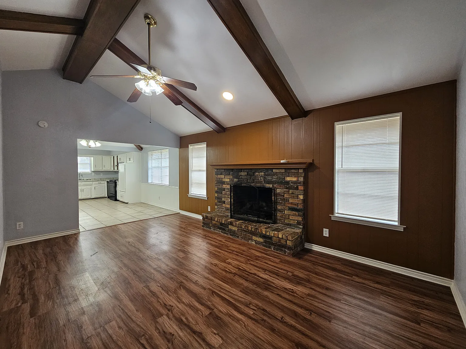 4 bed, 1700 sqft, $2,100 — Photo 3