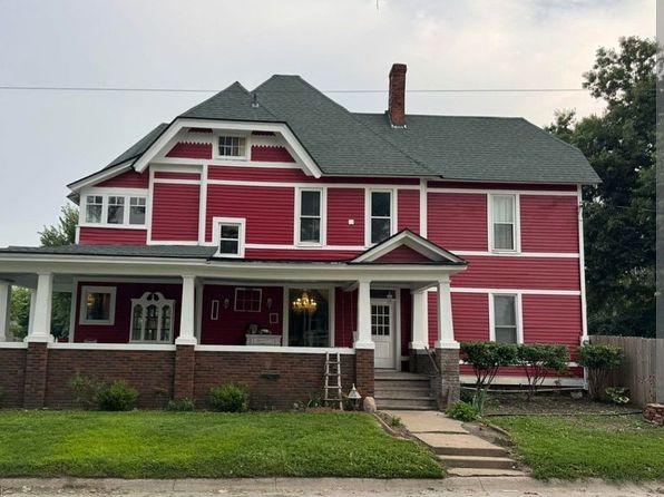 800 Drake Ave