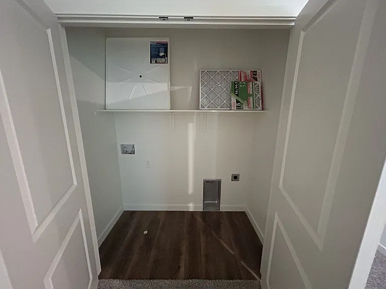 805 Congaree Ln — Photo 17