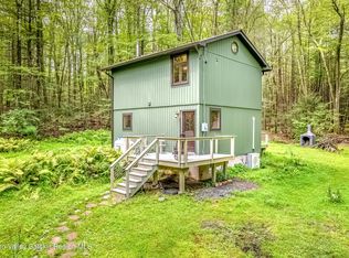 90 Sidney St, Kerhonkson, NY 12446