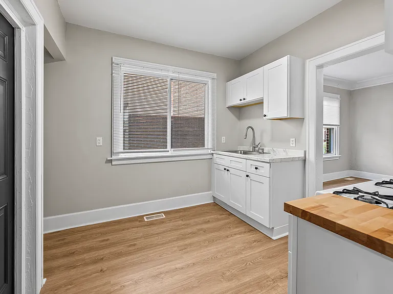 2254 Taylor St #1 — Photo 9