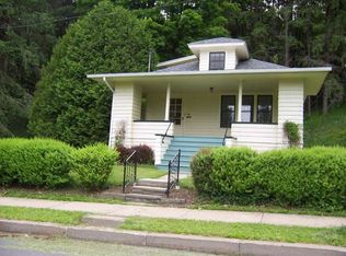 34 Maple St, Cooperstown, NY 13326