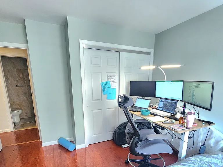 501 Surf Ave #12T — Photo 17