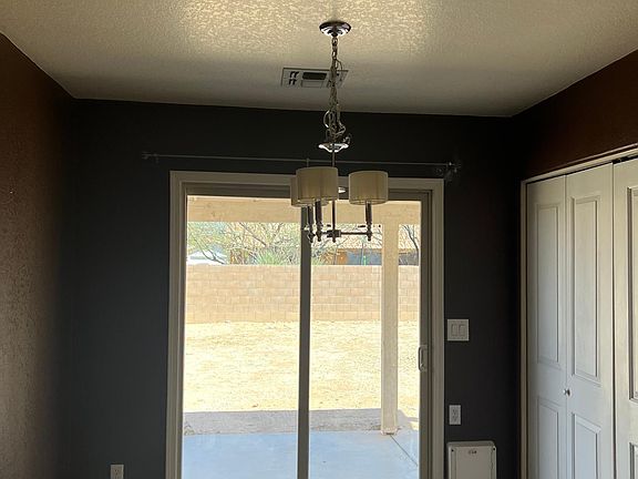 4th image of 9375 E Yogo Sapphire Ln