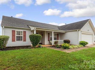 9704 Aventide Ln, Charlotte, NC 28215