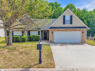 605 Fountainbrook Ln, Fountain Inn, SC 29644
