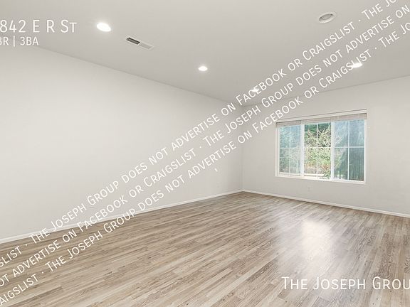 4th image of 4842 E R St