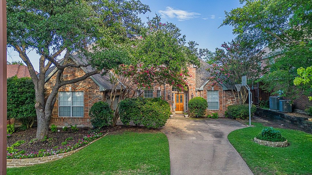 2623 Valley Creek Trl