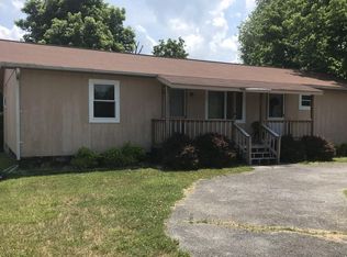 6509 Lakeshore Dr, Rutledge, TN 37861