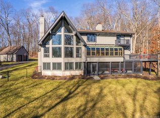 94 Mountain Rd, Redding, CT 06896