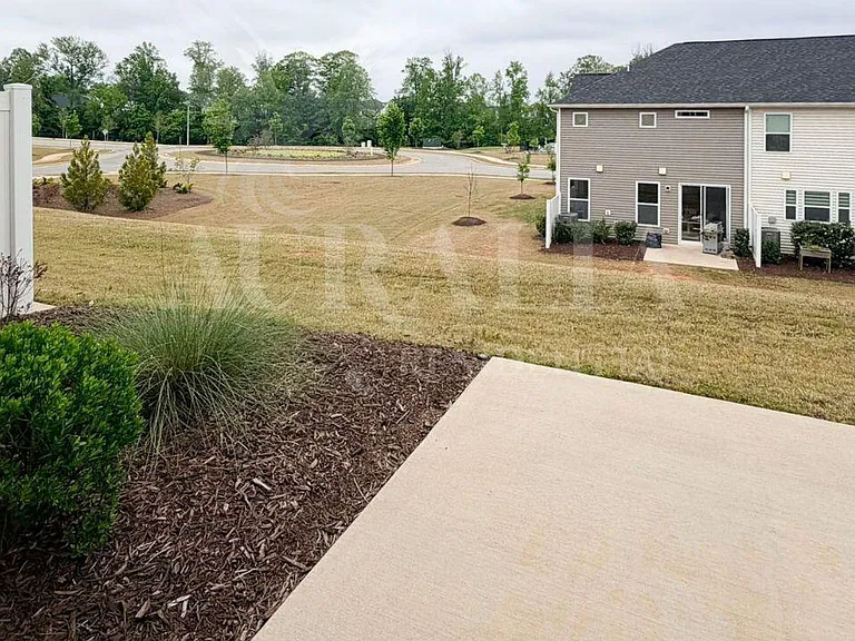 111 Lennei Ln — Photo 14