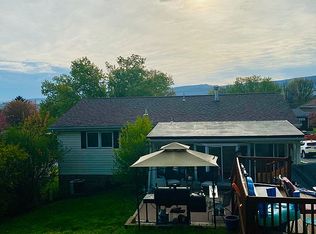 28 Emerson St, Uniontown, PA