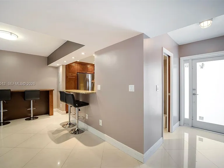 317 Poinciana Dr #807 — Photo 3