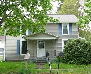 1st image of 44 Mechanic St