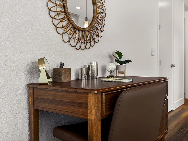 Thea Ave — Photo 10