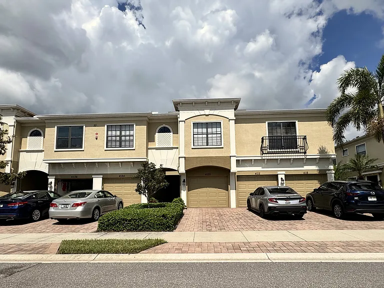 4122 Overture Cir — Photo 1