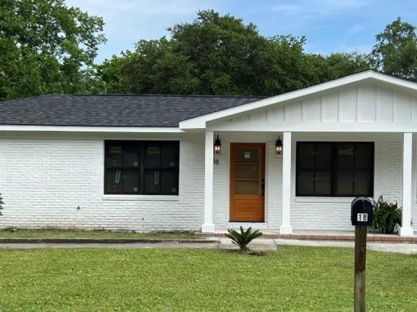 18 Ellen Ave, Mount Pleasant, SC 29464