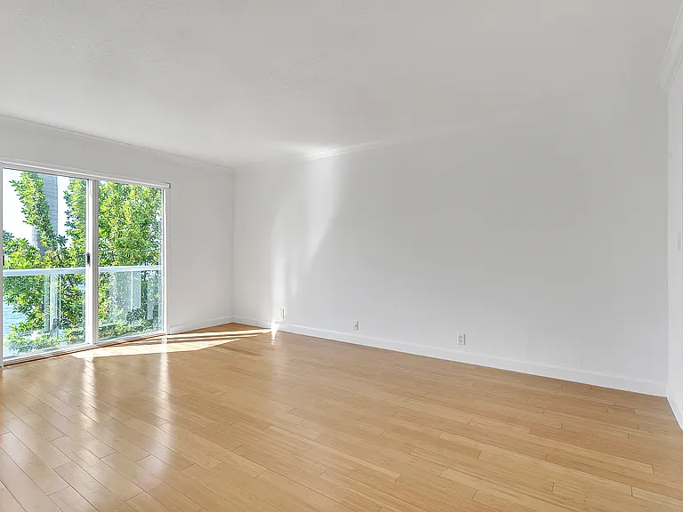 1541 Brickell Ave #105 — Photo 54