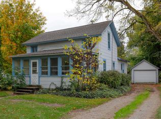 321 W Saint Joseph St, Lawrence, MI 49064