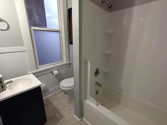 321 S Main St #6 — Photo 9