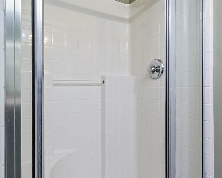 1094 Ebbets Dr SW — Photo 22