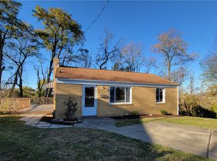 3525 Oakleaf Rd, Pittsburgh, PA 15227