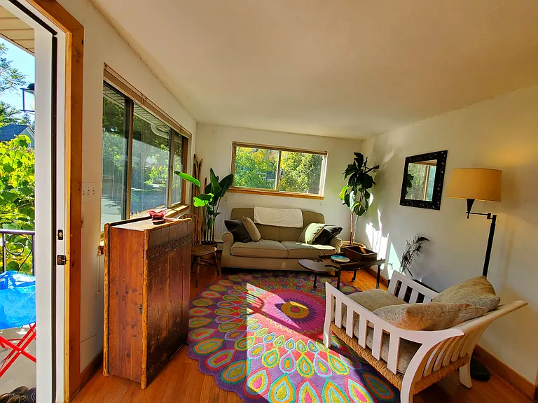 2160 W 2nd Ave #5 — Photo 4