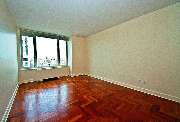 Rented by Keller Williams NYC | media 40