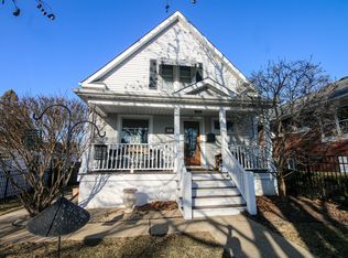 903 Wilcox St, Joliet, IL 60435