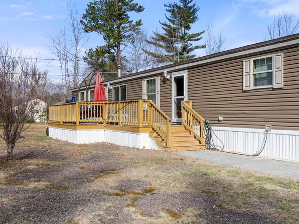 15 Trailer Avenue, Conway, NH 03818