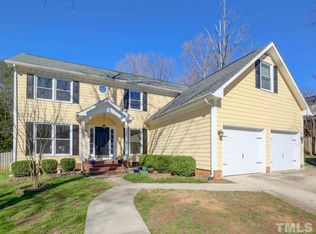 202 W Carnaby Ct, Cary, NC 27513