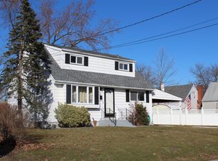 352 Morgan Ave, Old Bridge, NJ 08857