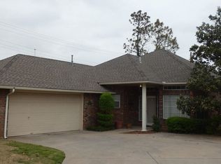 6603 NW Willow Tree Cir, Lawton, OK 73505