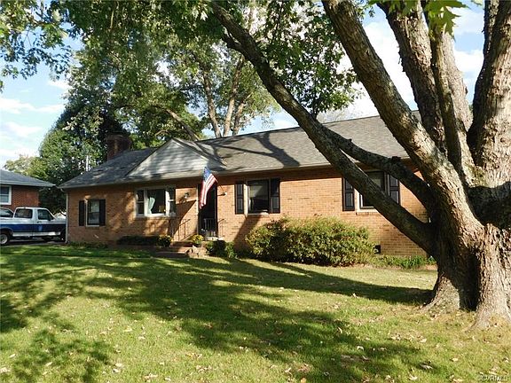 2nd image of 8309 Carneal Ln