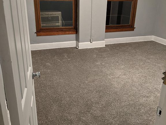 3rd image of 1353 Vine St #3