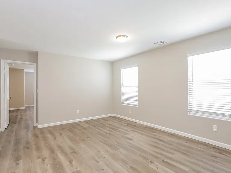 9790 Splendor Sky Ave — Photo 15