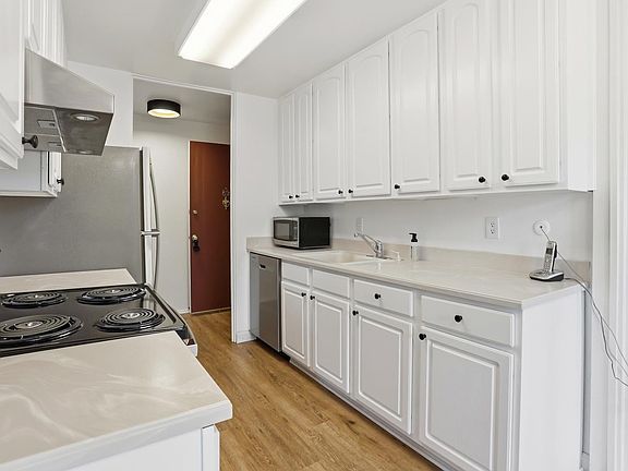 4th image of 89 Forest Lane