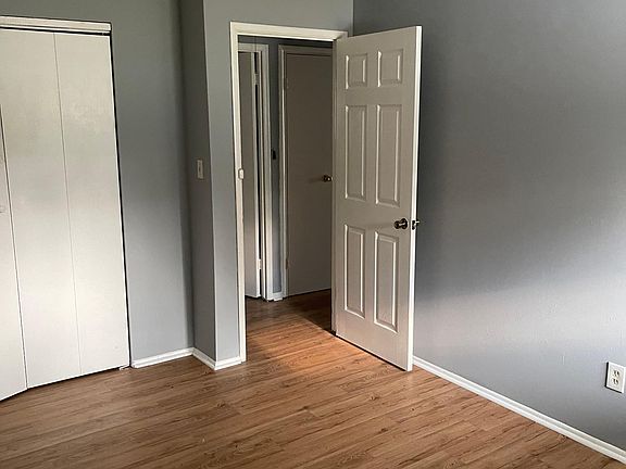 5th image of 5897 Randy Rd