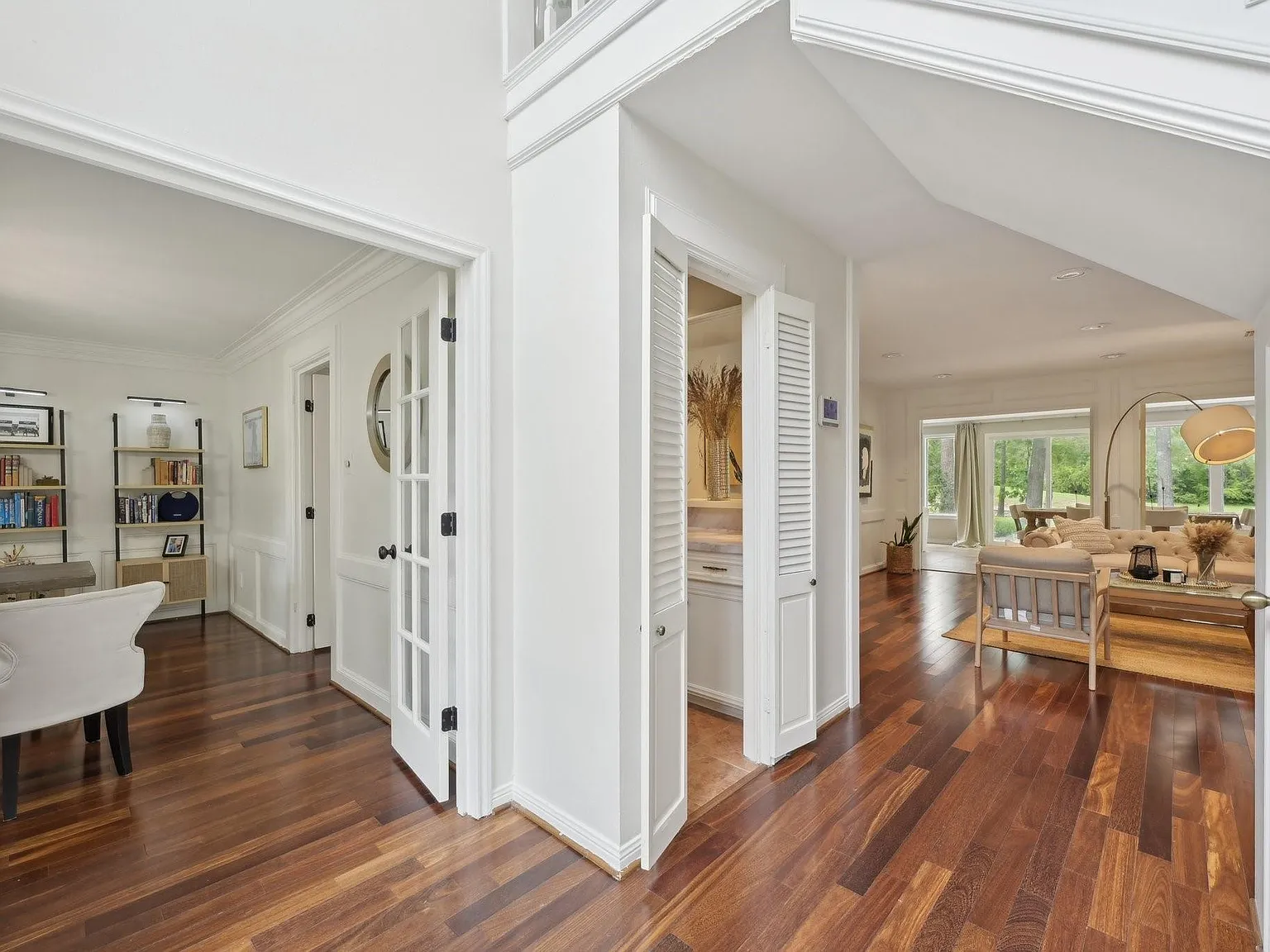 3 bed, 2.5 bath, 3131 sqft, $2,885 — Photo 4