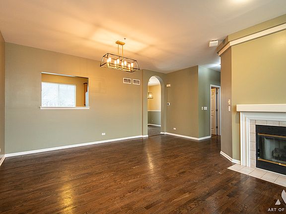 5th image of 2838 N Greenwood Ave
