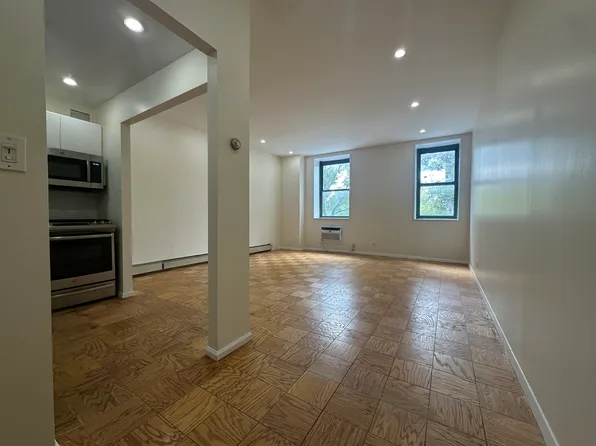 555 E 78th St APT 3L, New York, NY 10075