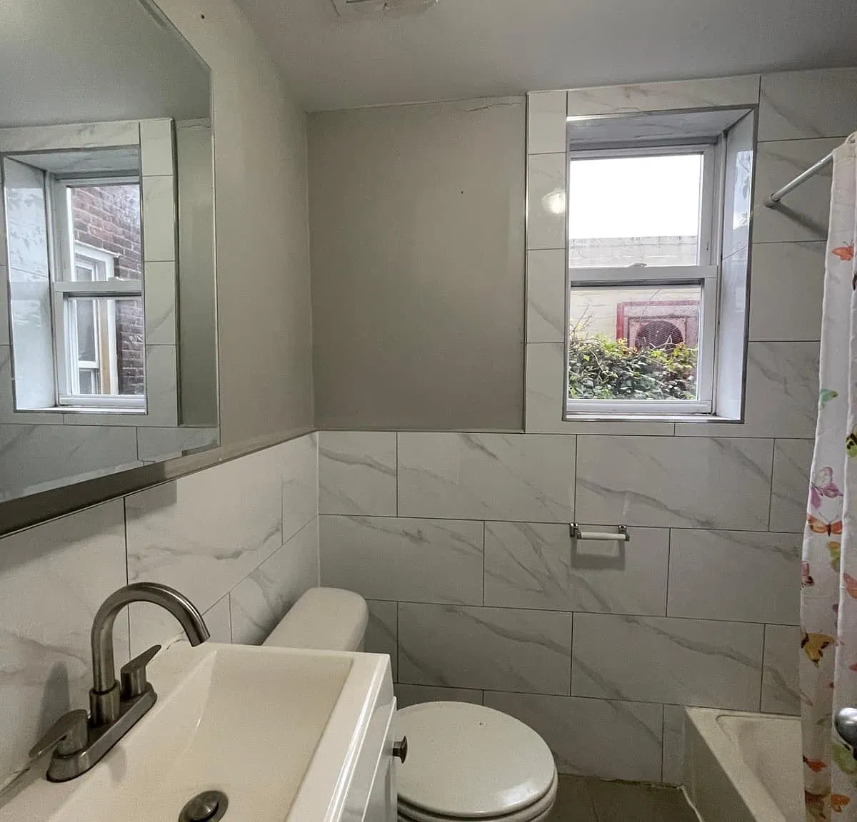 2 bed, $1,900 — Photo 2