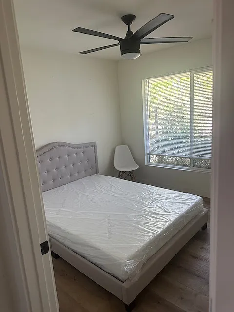 3 bed, 6611 sqft, $780 — Photo 4