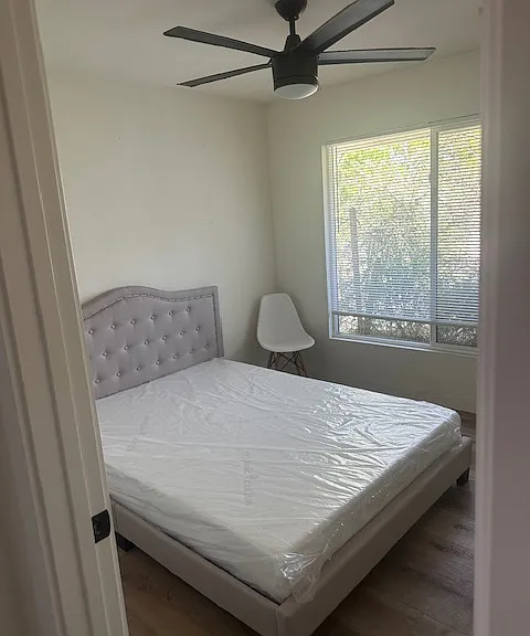 12610 Maryvine St — Photo 10