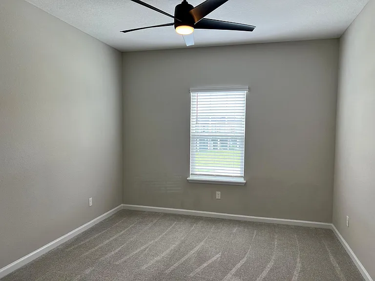 7155 Jareth Dr — Photo 17